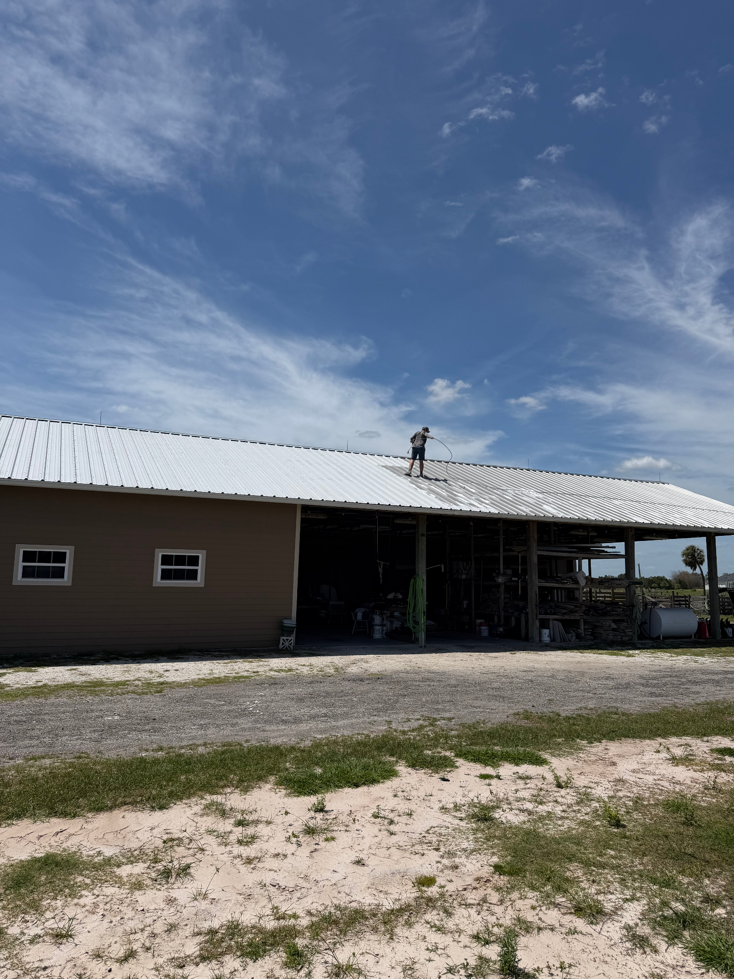 Florida Barn — Reflective Roof Application